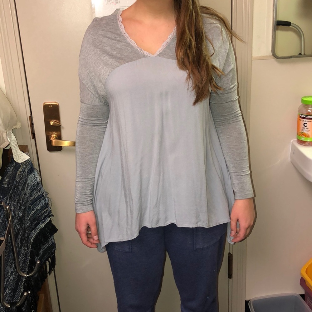 Cute blouse, lightly worn, pastel blue and gray